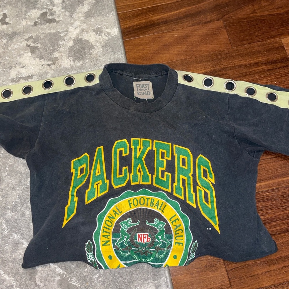 LF furst of a kind crop top